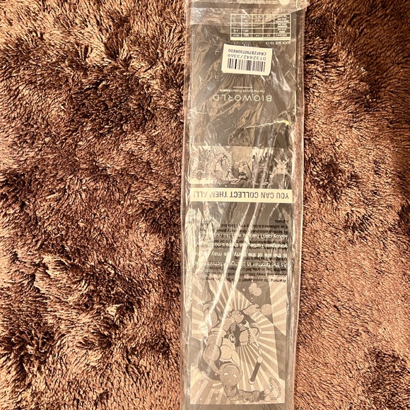 Super long teenage mutant ninja turtle socks! Michelangelo. - Picture 3 of 5